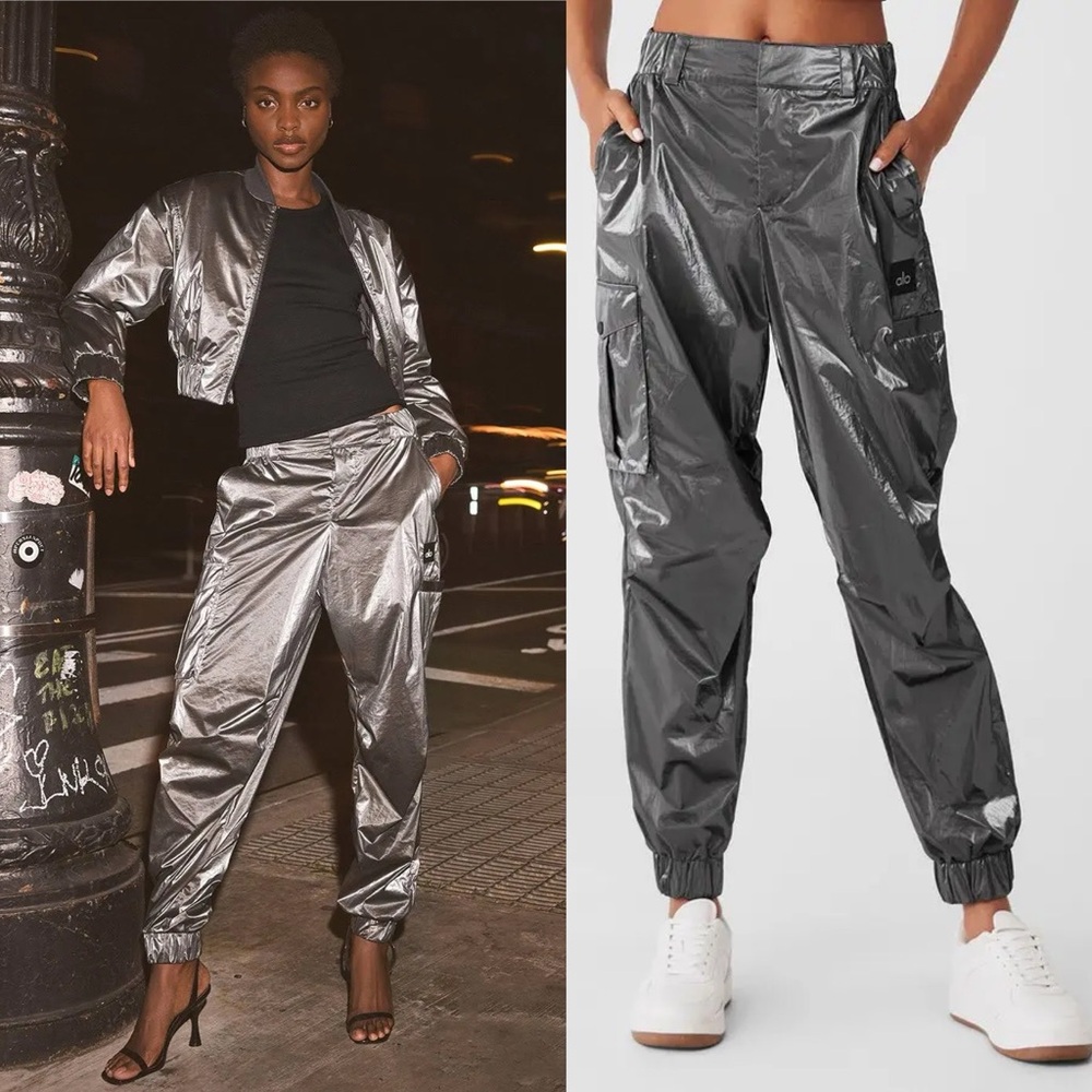 Alo Yoga Metallic High-Waist Break Line Jogger Pants - Silver Metallic